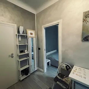 Apartament Studio Monte Ceneri, Mediolan