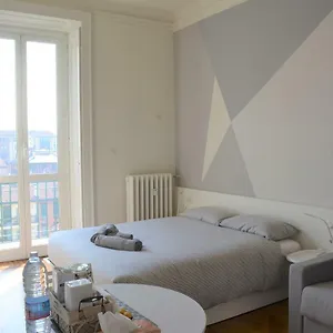 Apartament Aria Di Casa - Navigli Darsena, Mediolan
